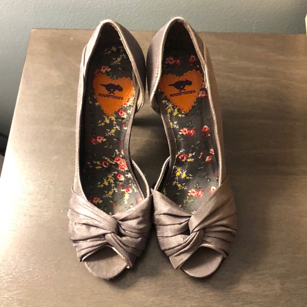 Rocket Dog heels. Size 7